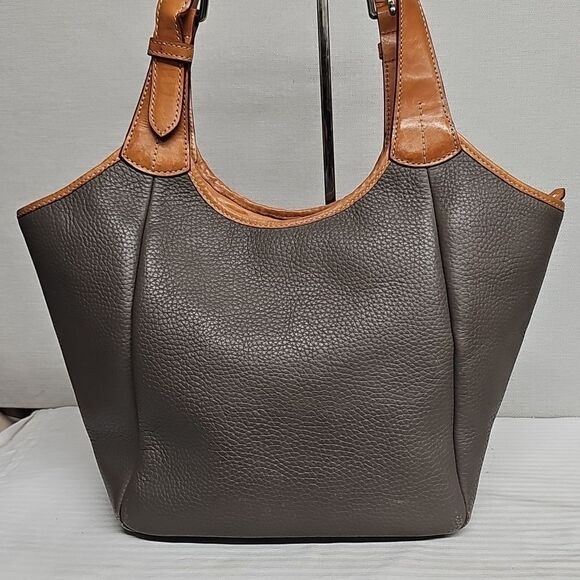 DOONEY & BOURKE LEATHER SHOULDER BAG BFPM-04-046 - Picture 3 of 10